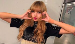 Lisa BLACKPINK