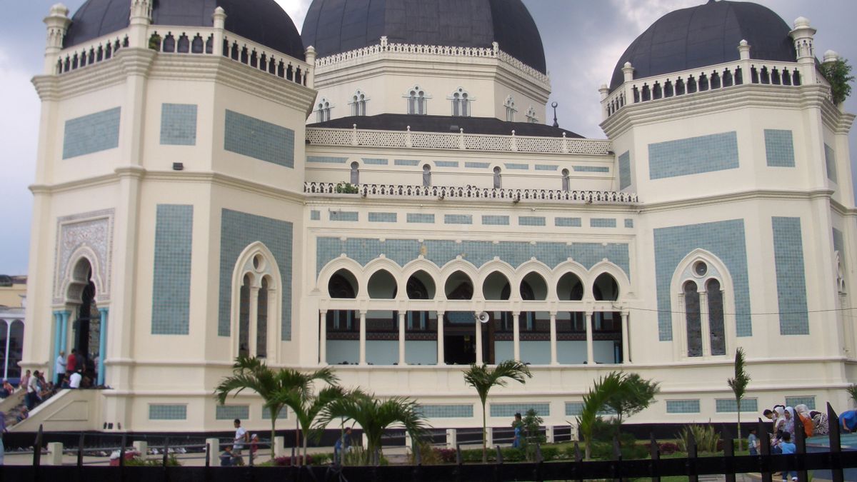 Masjid Terdekat Medan